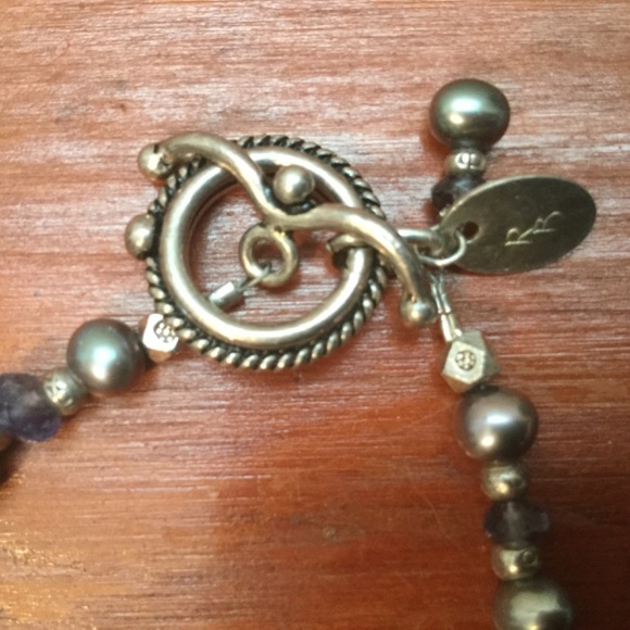 Sundance necklace and bracelet set - Picture 3 of 3